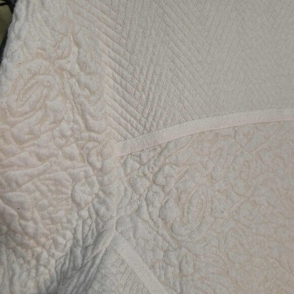 🍄 50% OFF - ANTHROPOLOGIE White Zip Cardigan Size M - Picture 3 of 8